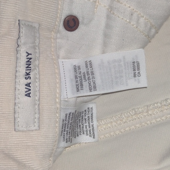Women's Lucky Brand Size 2/26 Ava Skinny Off White Corduroy Pants. - Picture 4 of 8